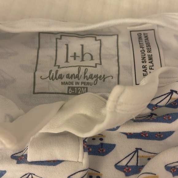 Lila and Hayes pjs. 6-12 months. Fits snug. - Picture 3 of 6